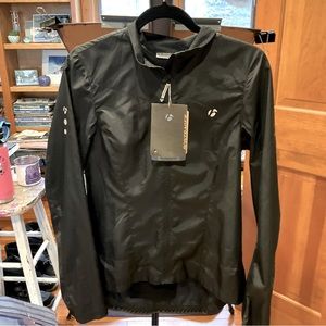 Bontrager biking jacket. NWT